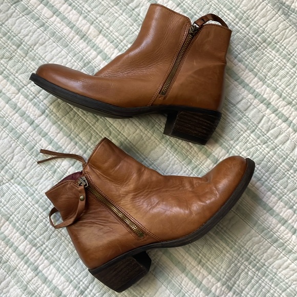 Graffini leather booties - Picture 2 of 7